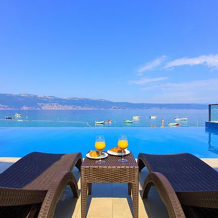 Campingplads Beautiful Stacaravan In Glavotok