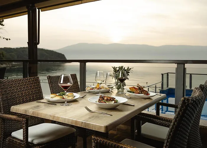 Campsite Beautiful Stacaravan In Glavotok 4*